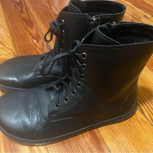 Peerko go boots size 39